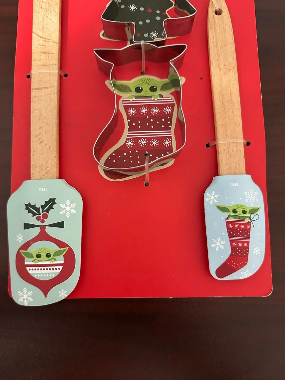 Star Wars The Mandalorian 4 Pc Silicone Spatula and Cookie Cutter Set